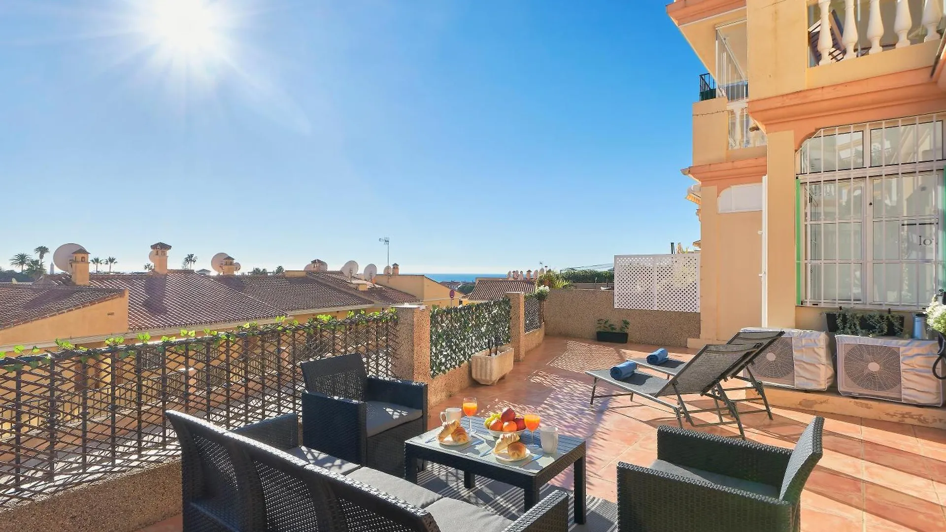Faro I Lovely Apartment With Sunny Terrace, Barbacoa Pet Friendly In Mijas Costa & Fuengirola El Faro