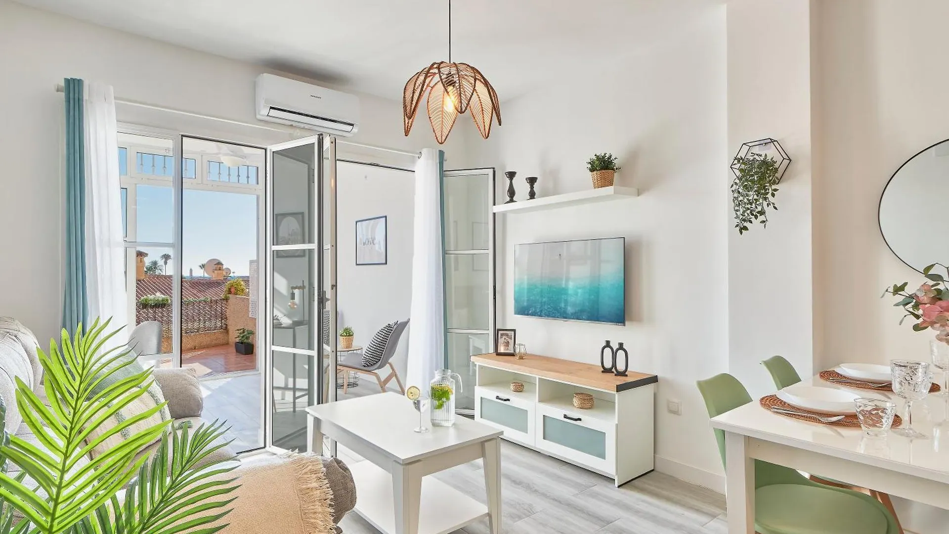 Faro I Lovely Apartment With Sunny Terrace, Barbacoa Pet Friendly In Mijas Costa & Fuengirola El Faro