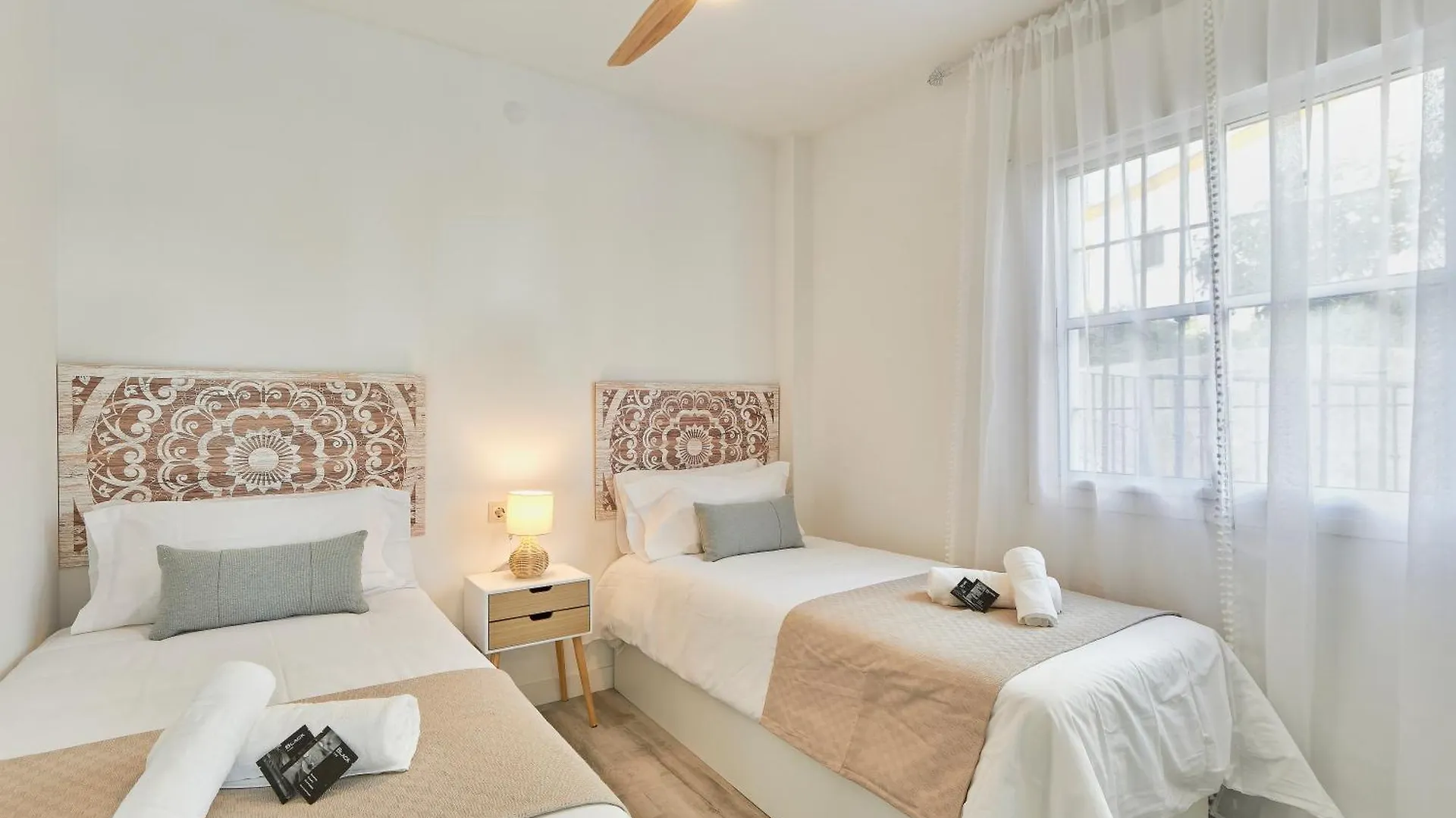 Faro I Lovely Apartment With Sunny Terrace, Barbacoa Pet Friendly In Mijas Costa & Fuengirola El Faro